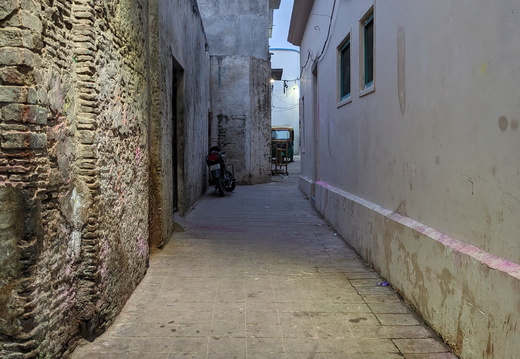 An alley between buildings